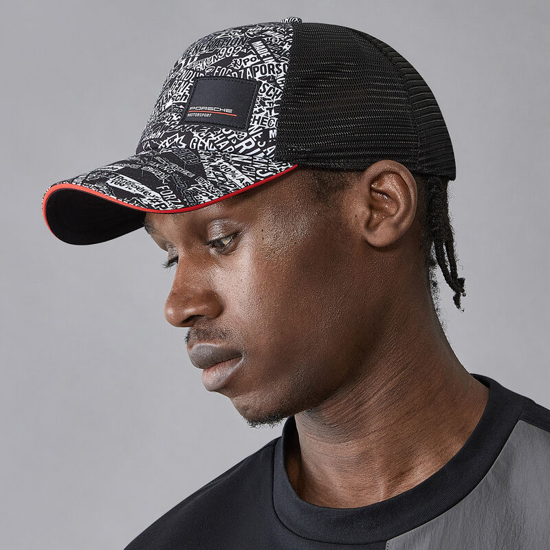 PORSCHE FW QUOTED AOP TRUCKER CAP - black